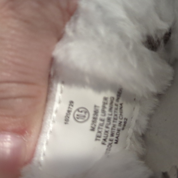 Cold weather high tops shoes US sports, size 10.5 - Picture 3 of 4